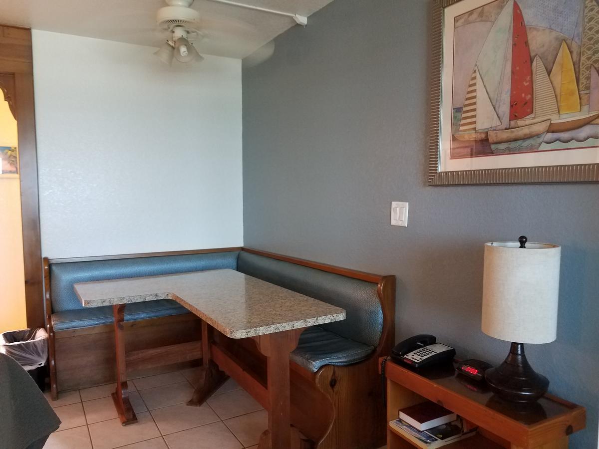 Georgian Inn Beach Club 奥蒙德海滩 外观 照片